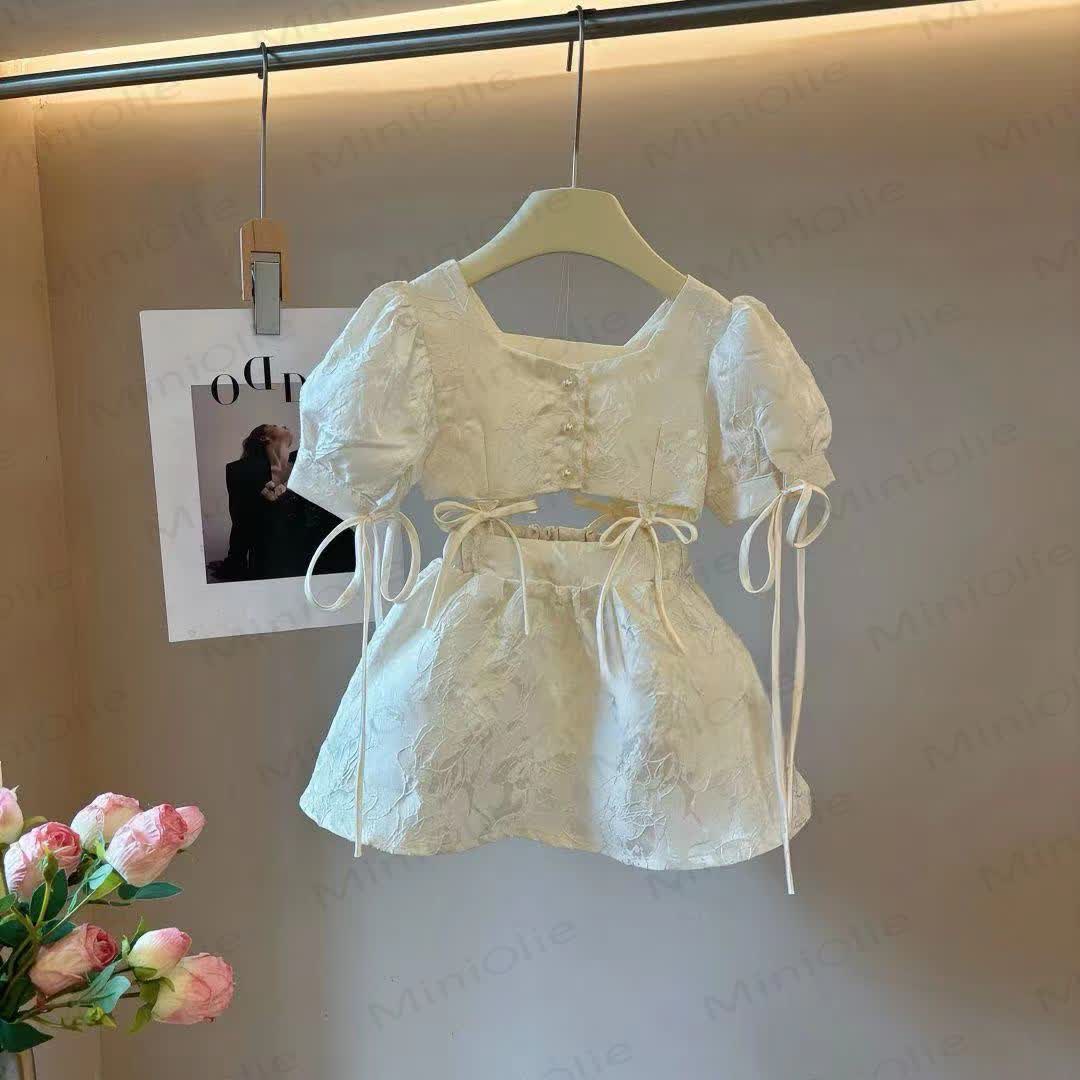 幼児用女の子向けベージュリボン花柄パフスリーブタンクトップ＆スカートセット - 白 - 10-11歳 - image 1
