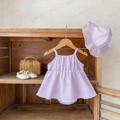 ベビーガールズ用ギンガムチェック柄ノースリーブDressまたは帽子 - image 1