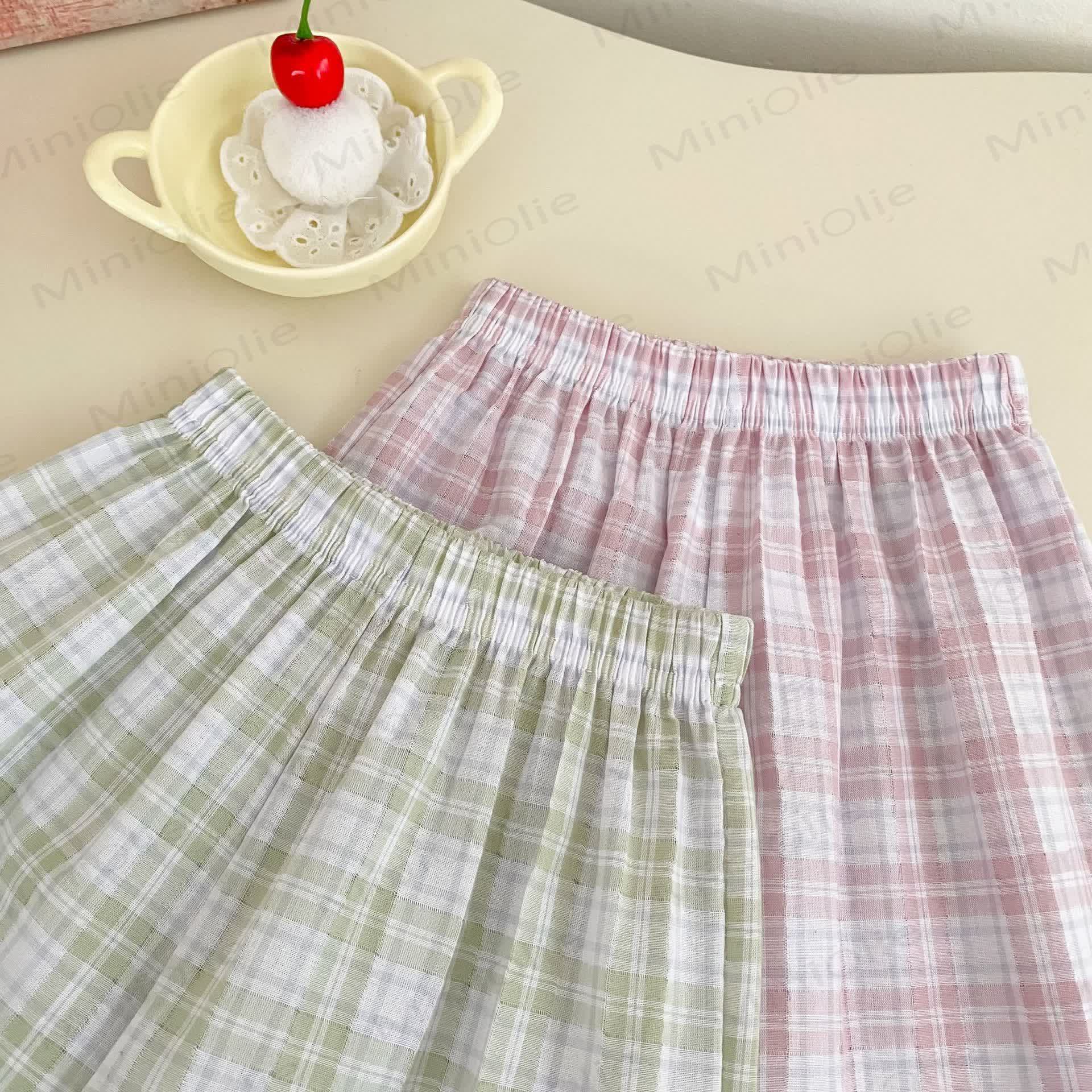ベビー・幼児用女の子向けチェック柄ノースリーブトップス＆ショートパンツセット - image 6