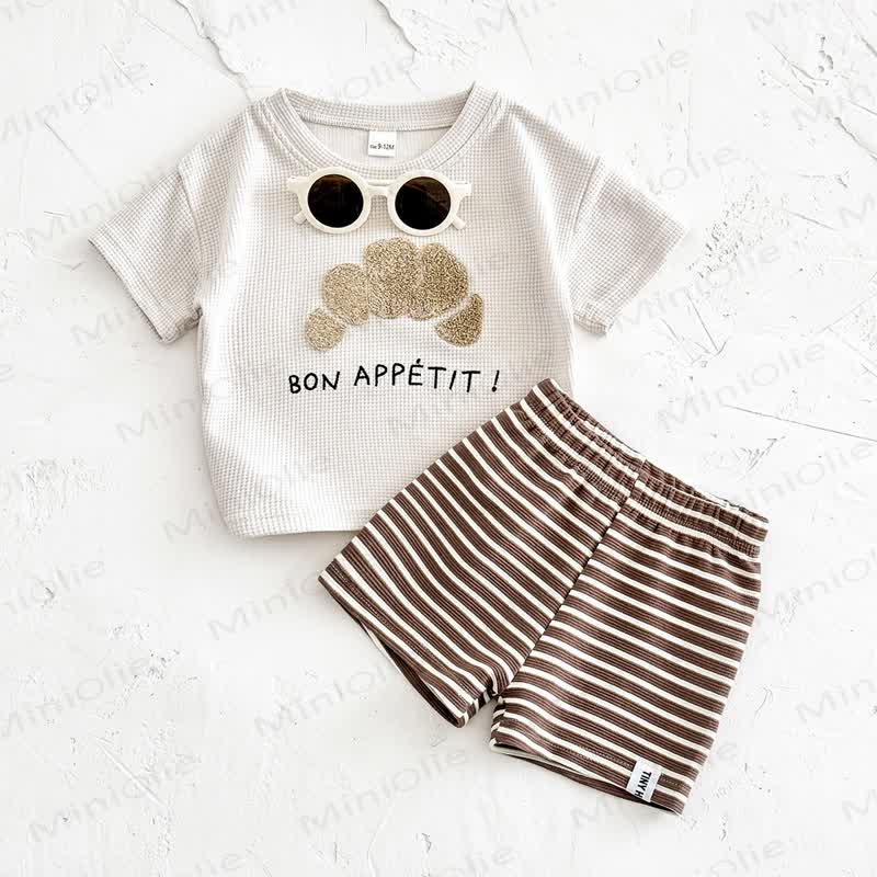 ベビーワッフルクロワッサン柄Tシャツとストライプ柄ショートパンツのツーピースセット - アプリコット - 2～3歳 - image 1