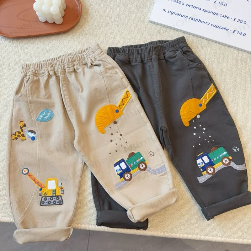 幼児男の子用ショベルカー柄カジュアルパンツ - カーキ - 4～5歳 - image 1