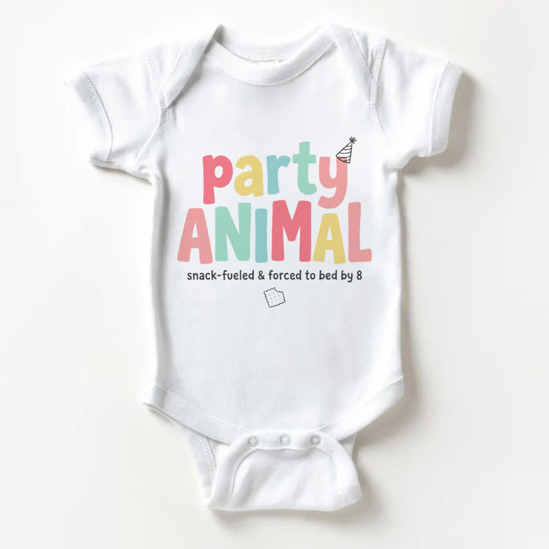 PARTY ANIMALのスナックでエネルギーをチャージして、8歳児に無理やり寝かしつけられるベビー用ホワイトボディスーツ - 白 - 18～24ヶ月 - image 1