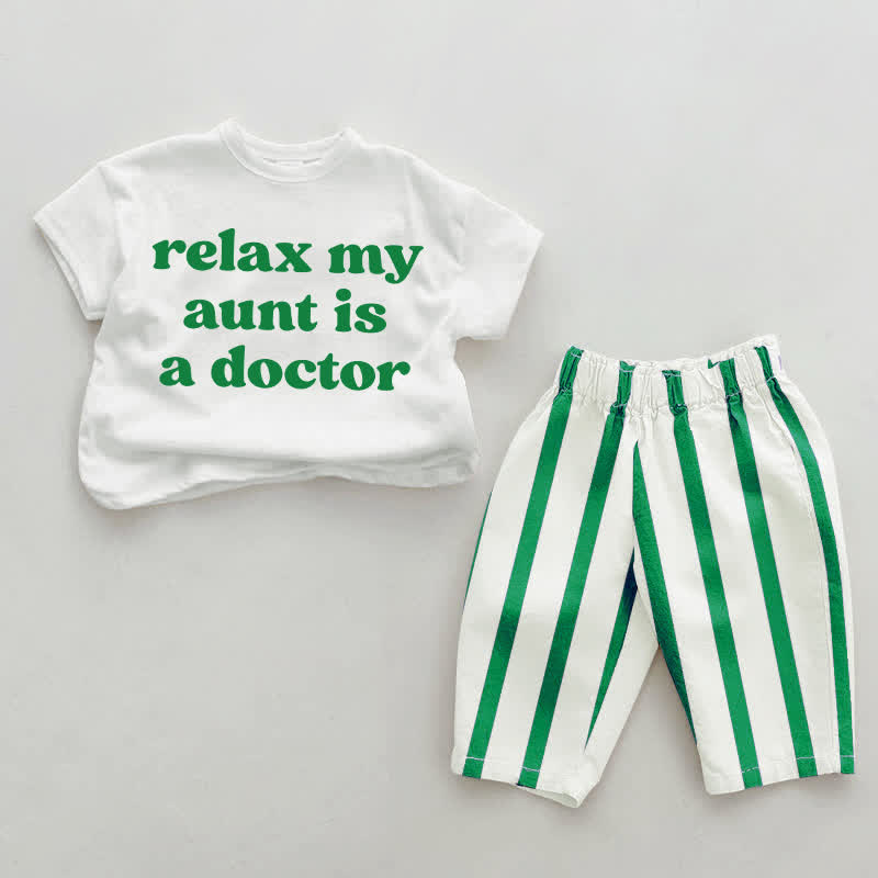 RELAX MY AUNT IS A DOCTORよ　ベビーグリーンのストライプ柄ツーピースセット - 緑と白 - 2～3歳 - image 1