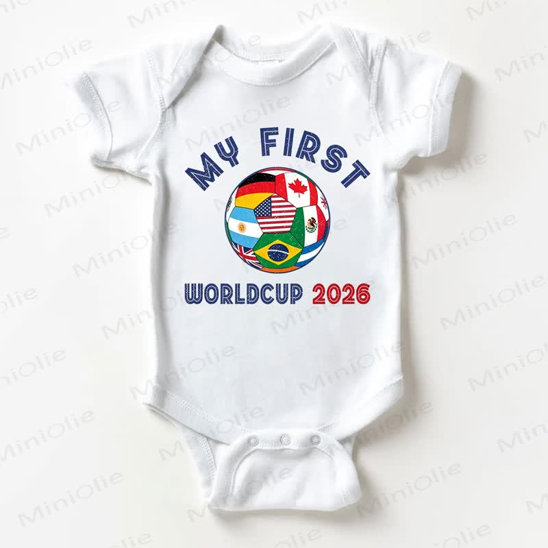 MY FIRST WORLDCUP 2026ベビーサッカープリント ホワイトボディスーツ - 白 - 18～24ヶ月 - image 1