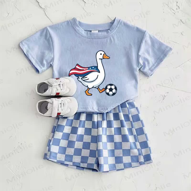 ベビーブルーのアメリカングース柄Tシャツとチェック柄パンツのツーピースセット - 青 - 2～3歳 - image 1