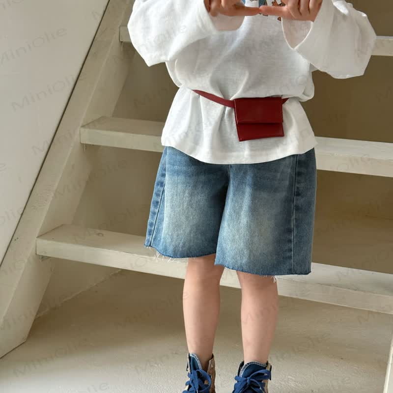 幼児用無地ネイビーデニムショートパンツ - image 2