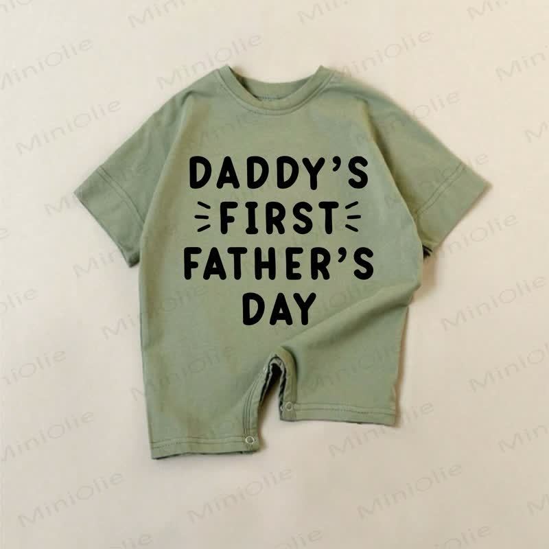 DADDY'S FIRST FATHER'S DAYベビーグリーン スローガンロンパース - 緑 - 18～24ヶ月 - image 1