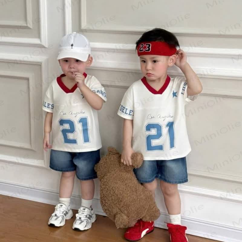 幼児男の子用Tシャツとデニムショーツのツーピースジャージセット - image 2