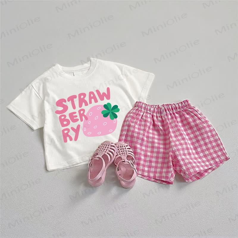 STRAWBERRY柄ベビーホワイトTシャツとピンクチェック柄ショートパンツのツーピースセット - ホワイト＆ピンク - 3～5歳 - image 1