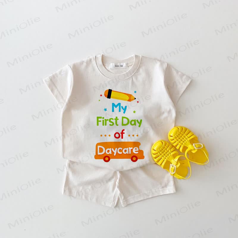 MY FIRST DAY OF DAYCAREベビー用ホワイトTシャツ＆ショートパンツ 2点セット - 白 - 18～24ヶ月 - image 1