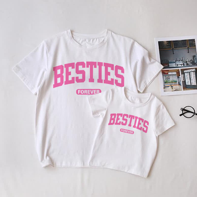 BESTIES FOREVERファミリー ホワイト スローガン お揃いTシャツ - image 1