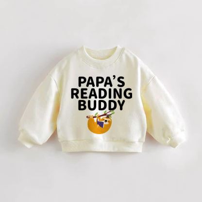 PAPA'S READING BUDDY幼児用ナマケモノ柄クリームスウェットシャツ - クリーム - 3～5歳 - image 1