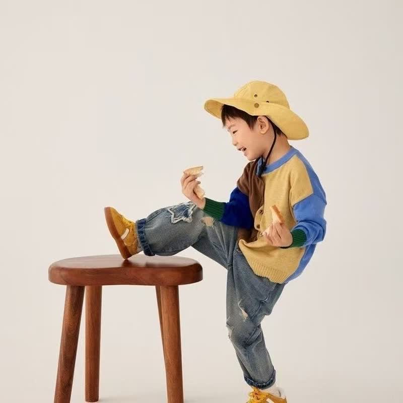 幼児男の子用 星柄 ゆったりフィット デニムジーンズ - image 5