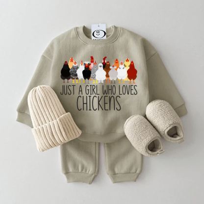 JUST A GIRL WHO LOVES CHICKENS女の子 ベビーグレーグリーンスウェットシャツ 2点セット - グレーグリーン - 2～3歳 - image 1