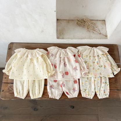 幼児用ベージュプリント長袖トップス＆パンツ2点セット - image 5