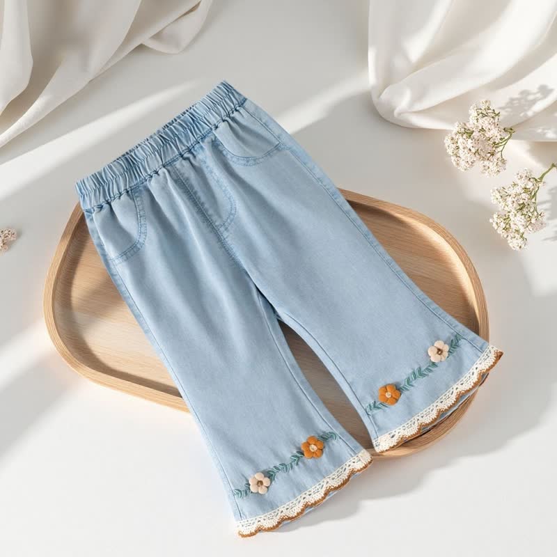 幼児用女の子向け刺繍レーストリム付きデニムフレアパンツ - image 4