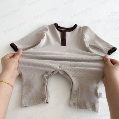 ベビー用カラーブロックロンパース（帽子付き） - image 12