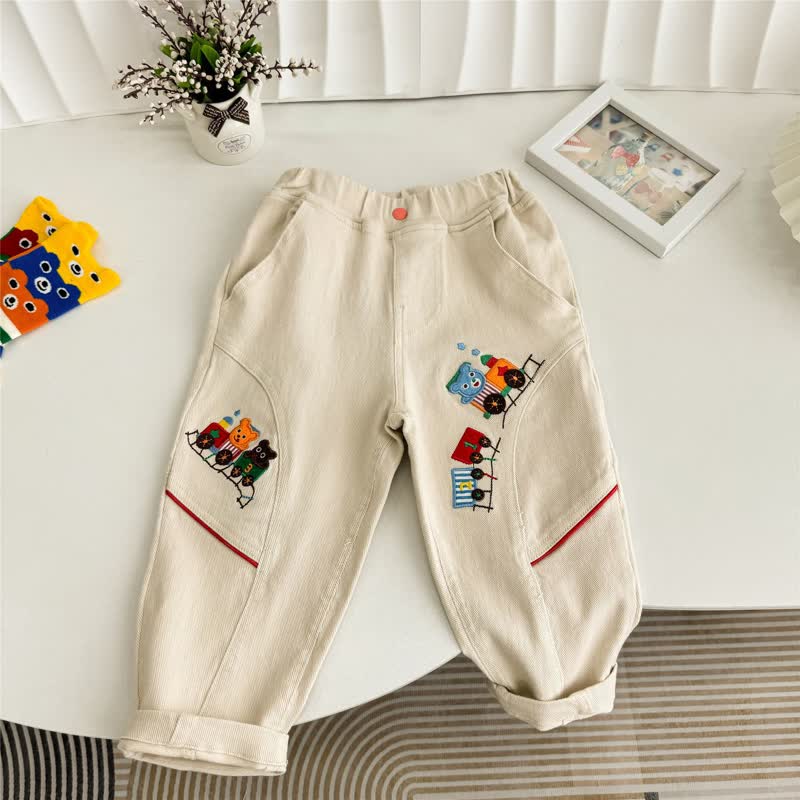 幼児男の子用ベージュの電車柄パッチ付きゴムウエストパンツ - ベージュ - 6～7歳 - image 2
