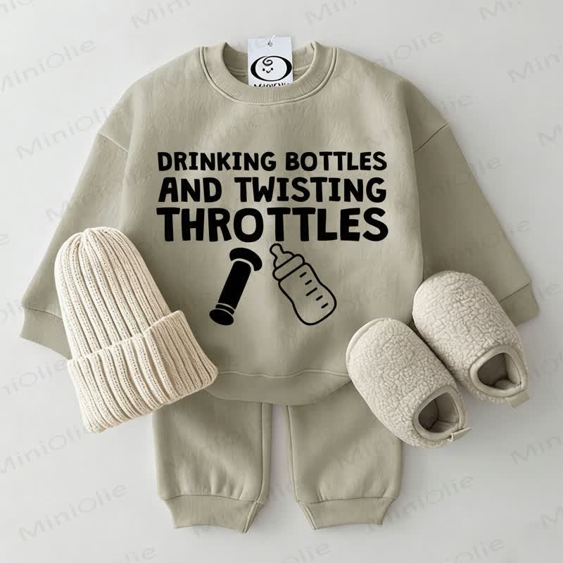 DRINKING BOTTLES AND TWISTING THROTTLES用スウェットシャツ 2点セット グレーグリーン - グレーグリーン - 2～3歳 - image 1