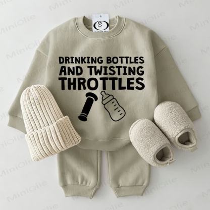 DRINKING BOTTLES AND TWISTING THROTTLES用スウェットシャツ 2点セット グレーグリーン - グレーグリーン - 2～3歳 - image 1