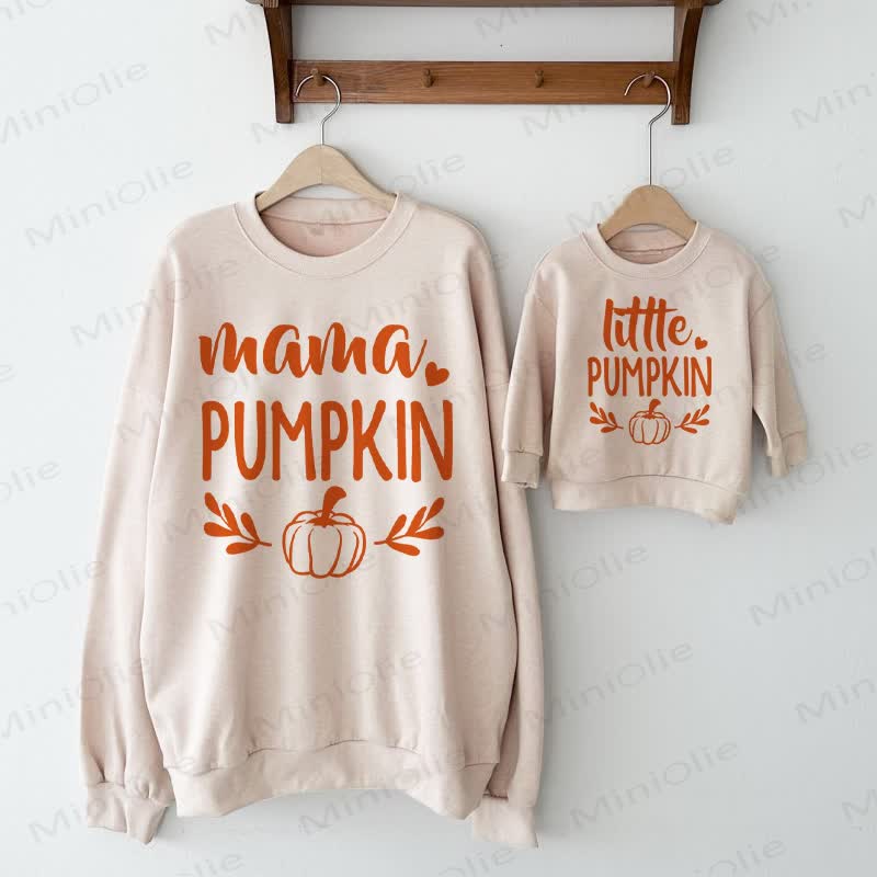 MAMA/LITTLE PUMPKINママと私のお揃いベージュスウェットシャツ - image 1