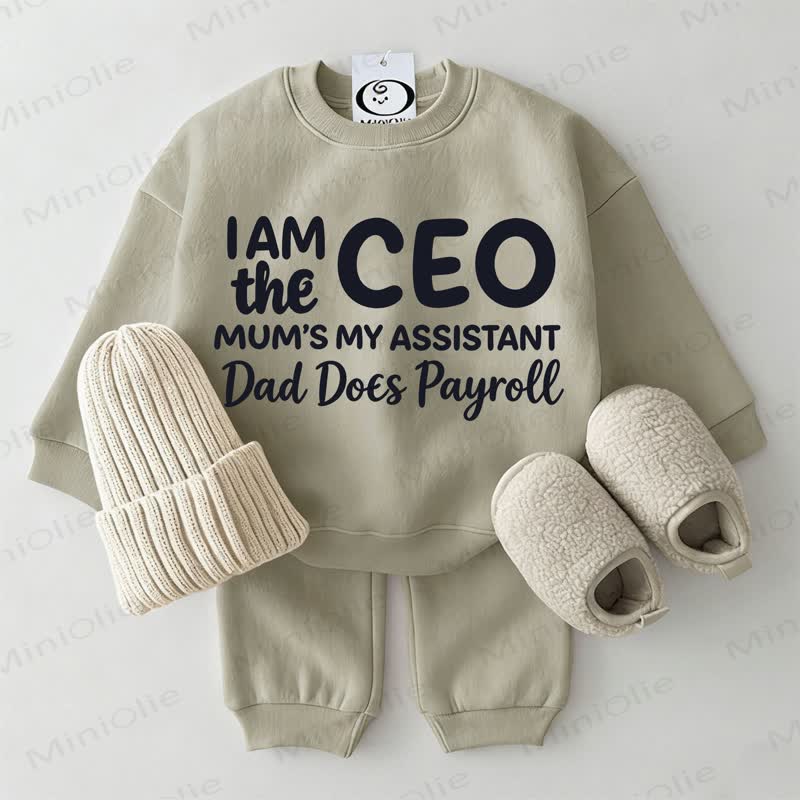 I AM THE CEO MUM'S MY ASSISTANT DAD DOES PAYROLL。ベビー用スウェットシャツ2点セット（グレーグリーン） - グレーグリーン - 2～3歳 - image 1