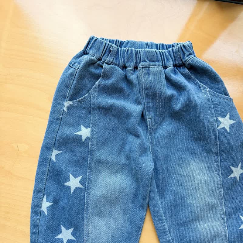 幼児用星柄デニムパンツ - image 6
