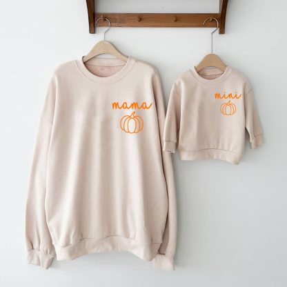 MAMA/MINIママと私 パンプキンベージュスウェットシャツ - image 1