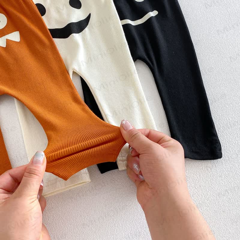 BOO!ベビーリブ編みスマイルプリントオーバーオール＆帽子セットと無地Tシャツ - image 13