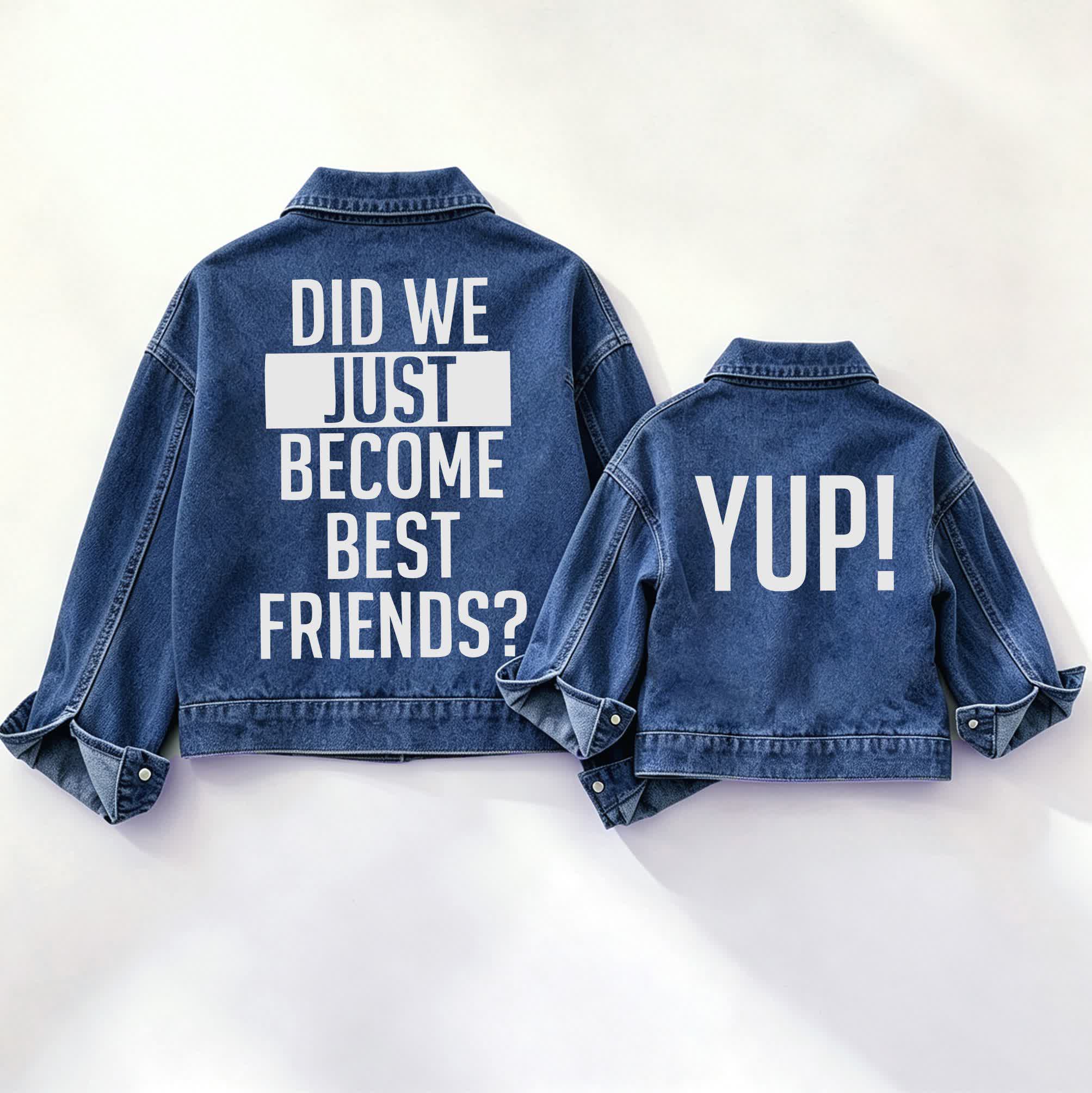 DID WE JUST BECOME BEST FRIENDS?/YUP!ファミリーデニムジャケット - 青 - XXL - image 1