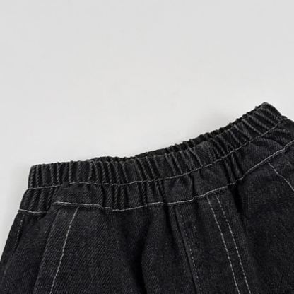 幼児男の子用 ブラック恐竜パッチ付きデニムパンツ - image 2