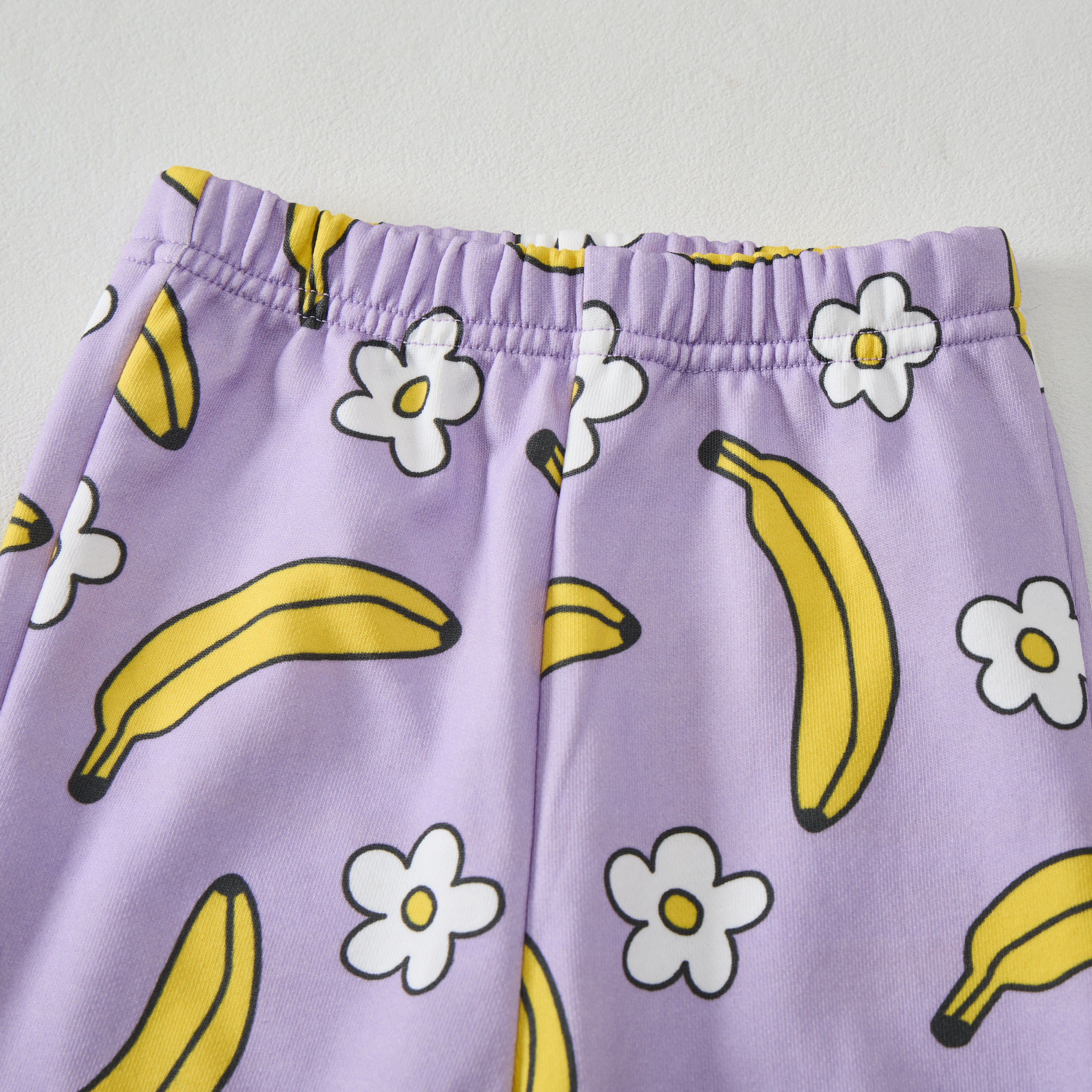 ベビーパープルのバナナと花柄プリントの2点セット - image 5