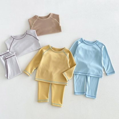 ベビー・幼児用コントラストステッチパジャマ2点セット - image 1