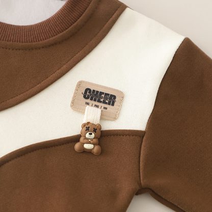 幼児男の子用クマ柄パッチ付きスウェットシャツとジョガーパンツの2点セット - image 7