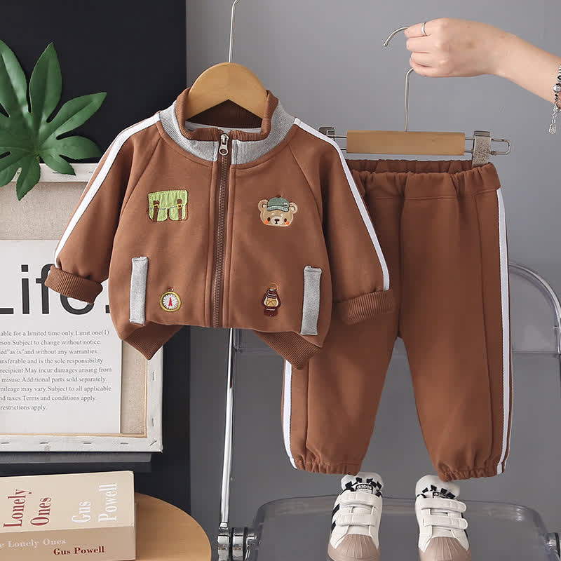 幼児男の子用クマ柄パッチ付きジップアップジャケットとジョガーパンツのツーピースセット - 茶色 - 4～5歳 - image 2