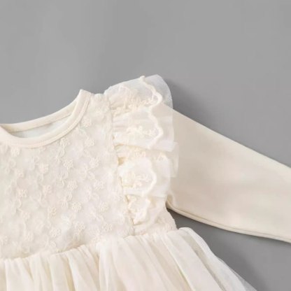 ベビーベージュのレースフリルチュール長袖Dress - image 3