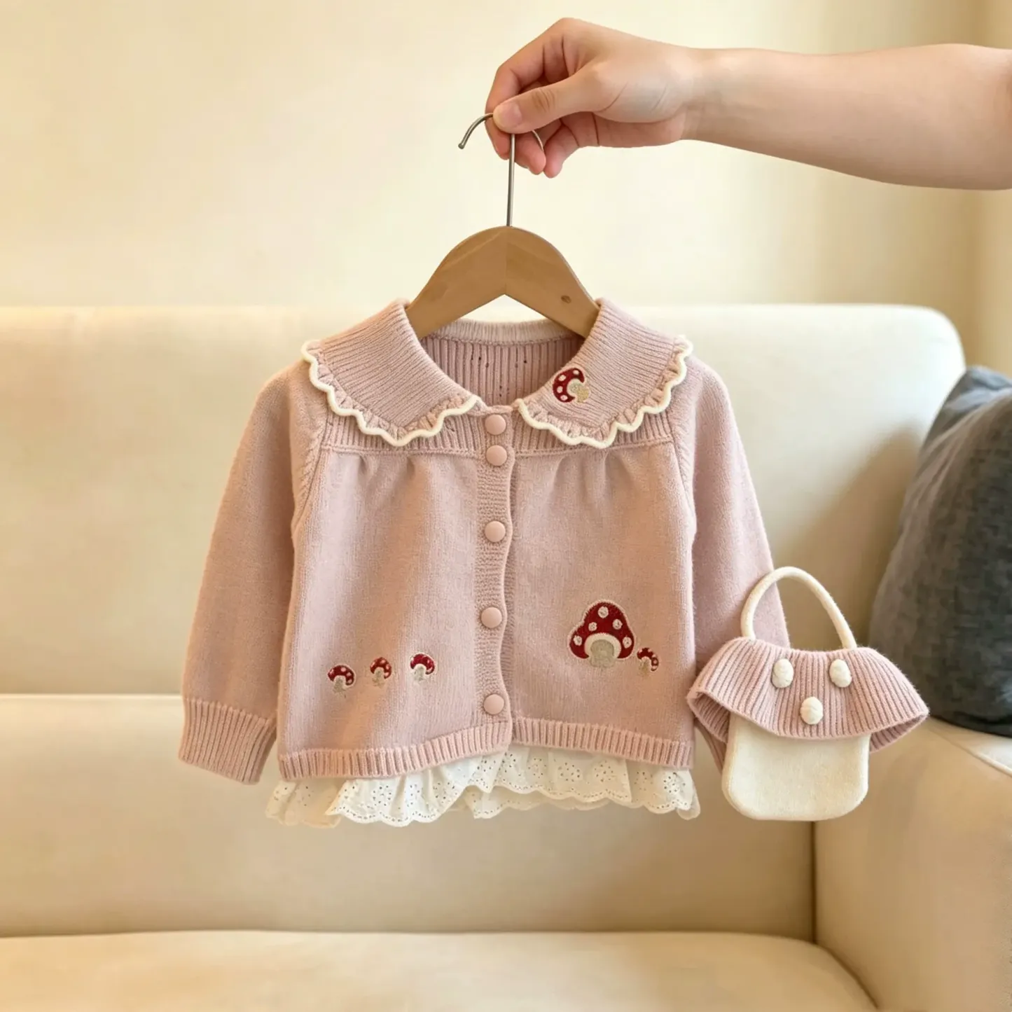 幼児用女の子向けマッシュルーム柄レーストリムニットカーディガン（バッグ付き） - ピンク - 6～7歳 - image 1