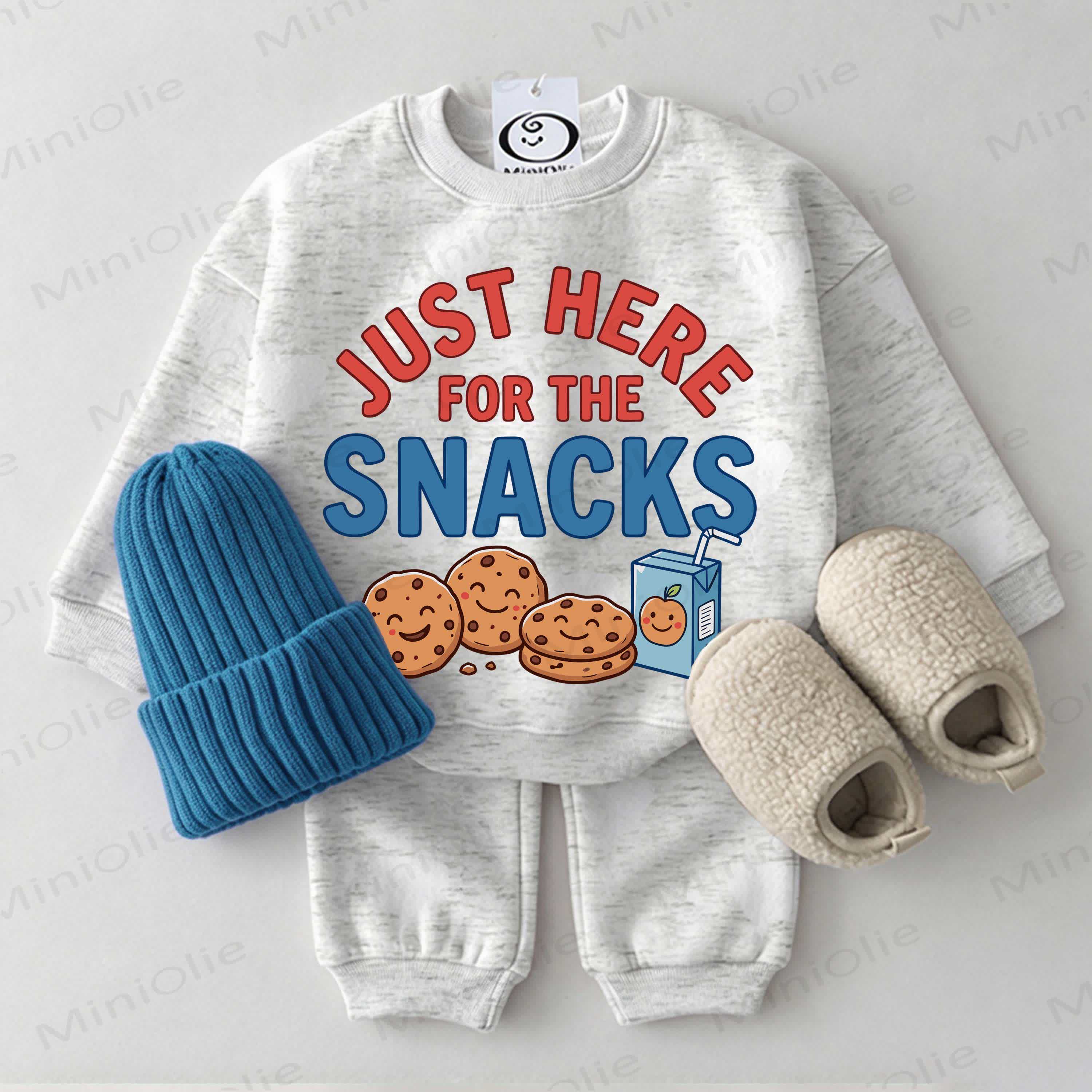 JUST HERE FOR THE SNACKSの赤ちゃん幼児用クッキー柄フルーツジュースライトグレースウェットシャツ2点セット - ライトグレー - 2～3歳 - image 1