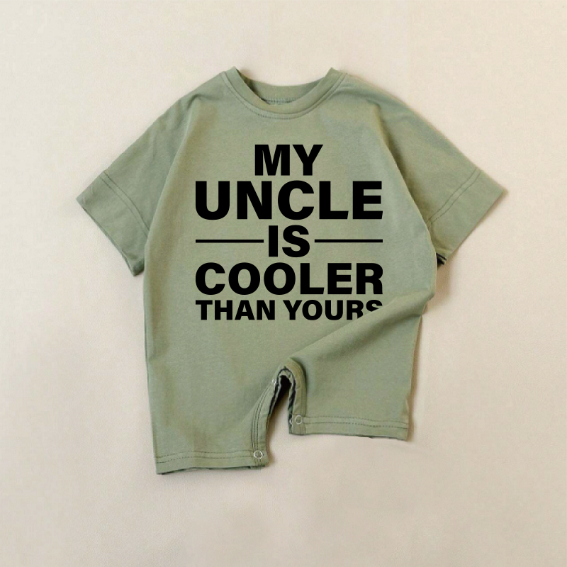 MY UNCLE IS COOLER THAN YOURSよ　ベビーグリーンのロンパース - 緑 - 18～24ヶ月 - image 1