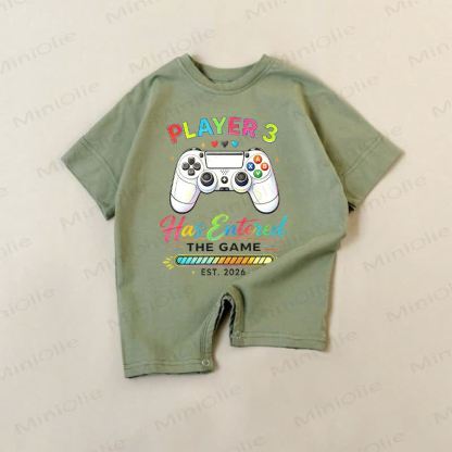 PLAYER 3 HAS ENTERED THE GAME EST.2026ベビーグリーン コントローラープリントロンパース - 緑 - 18～24ヶ月 - image 1