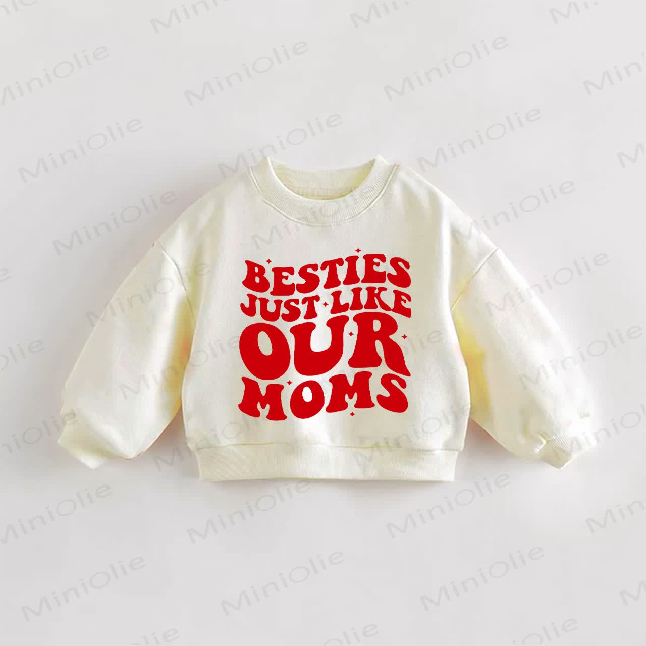 BESTIES JUST LIKE OUR MOMS幼児用スローガン入りクリームスウェットシャツ - クリーム - 3～5歳 - image 1