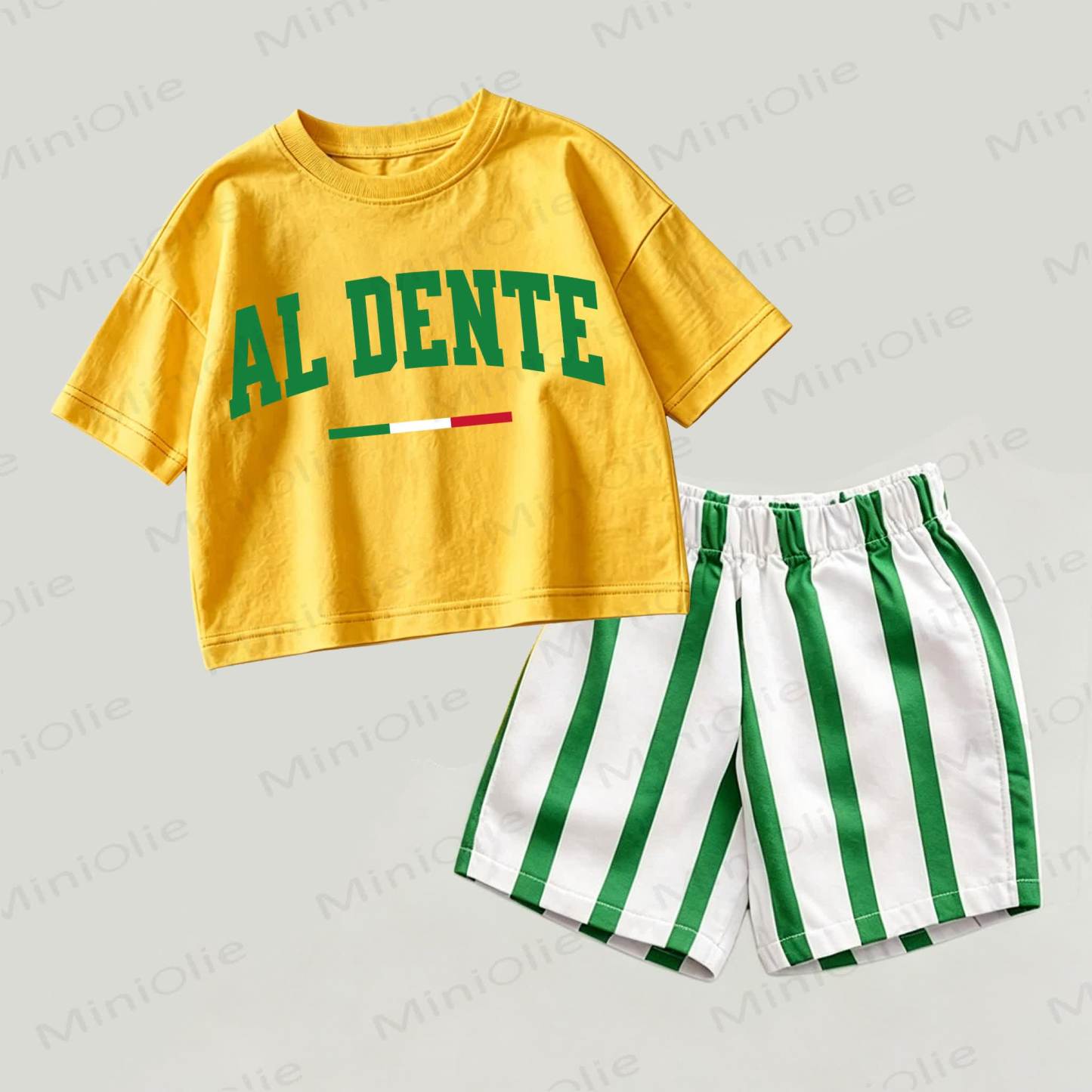 AL DENTEベビー用 イエロー＆グリーン トップスとストライプ ショートパンツ 2点セット - 黄色と緑 - 2～3歳 - image 1