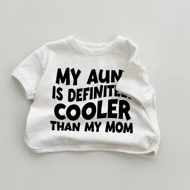 MY AUNT IS DEFINITELY COOLER THAN MY MOM　ベビーホワイトTシャツ - 白 - 18～24ヶ月 - image 1