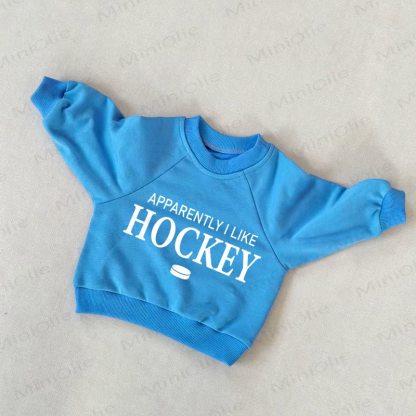 APPARENTLY I LIKE HOCKEY幼児用ブルースウェットシャツ - 青 - 3～5歳 - image 1