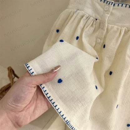 ベビー幼児用ハートベージュストラップDress  - image 4