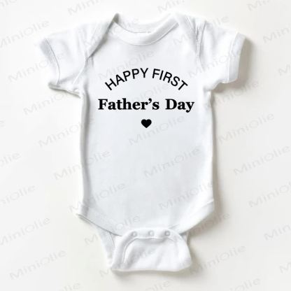 HAPPY FIRST FATHER'S DAY！ベビー用スローガン入りホワイトボディスーツ - 白 - 18～24ヶ月 - image 1