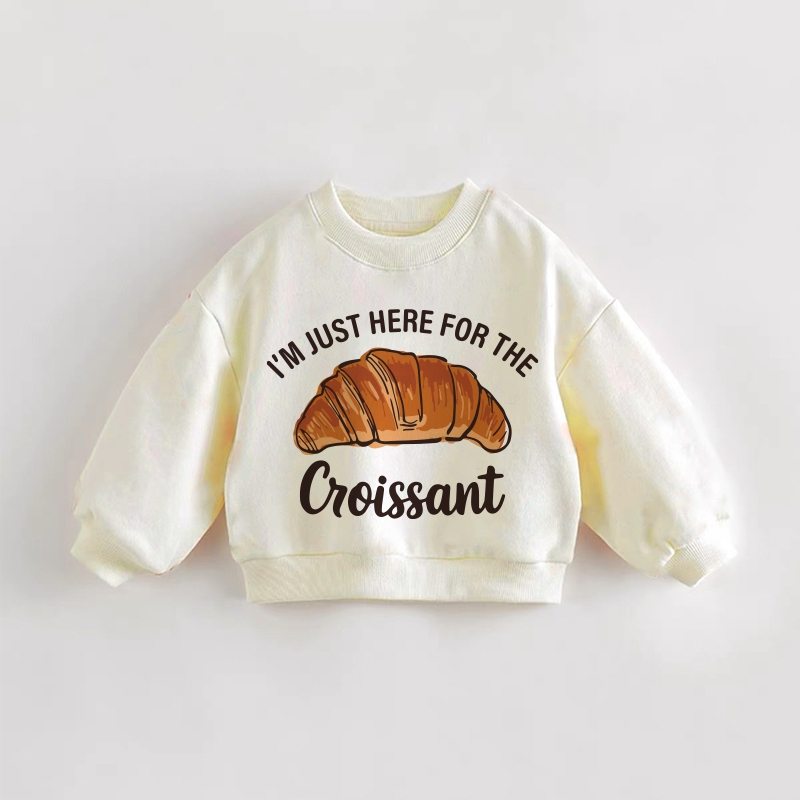 I'M JUST HERE FOR THE CROISSANT幼児用クリームスウェットシャツ - クリーム - 3～5歳 - image 1