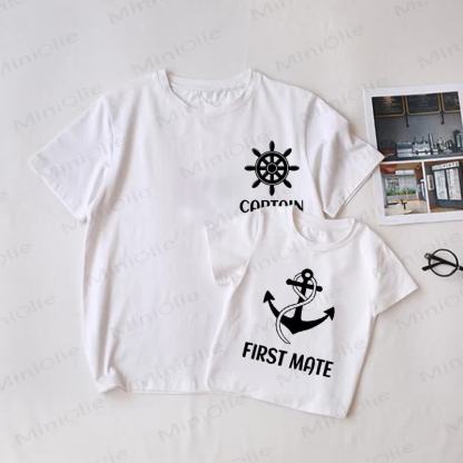 FIRST MATE/CAPTAIN　白のファミリーお揃いTシャツ - 白 - 大人用Tシャツ: XL - image 1