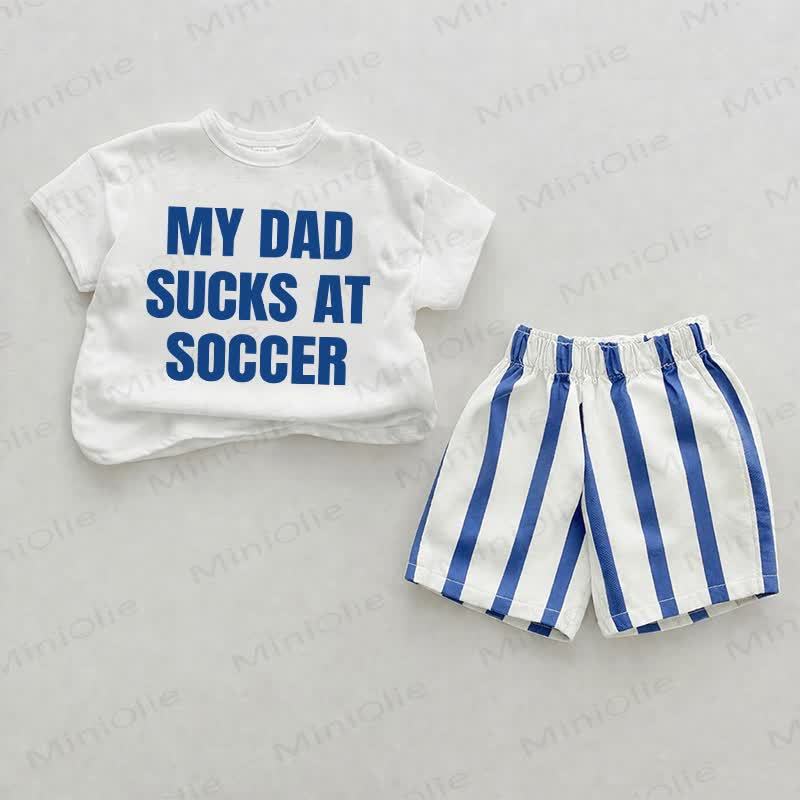 MY DAD SUCKS AT SOCCER！ベビーブルーのスローガン入り縦縞2点セット - ホワイト＆ブルー - 2～3歳 - image 1