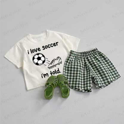I LOVE SOCCER I'M TOLD.ベビーTシャツとチェック柄ショートパンツのツーピースセット - ホワイト＆グリーン - 3～5歳 - image 1